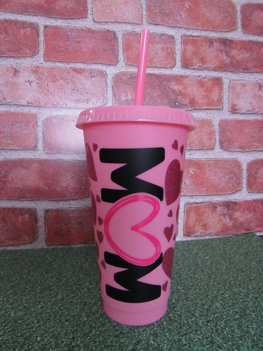 Mom hearts cup